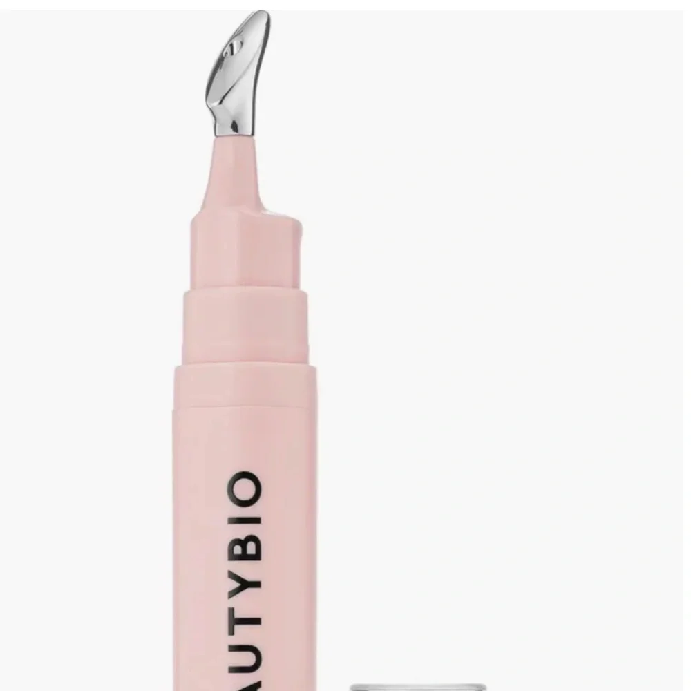 Beautybio The Eyelighter Concentrate smooth, brighten, depuff